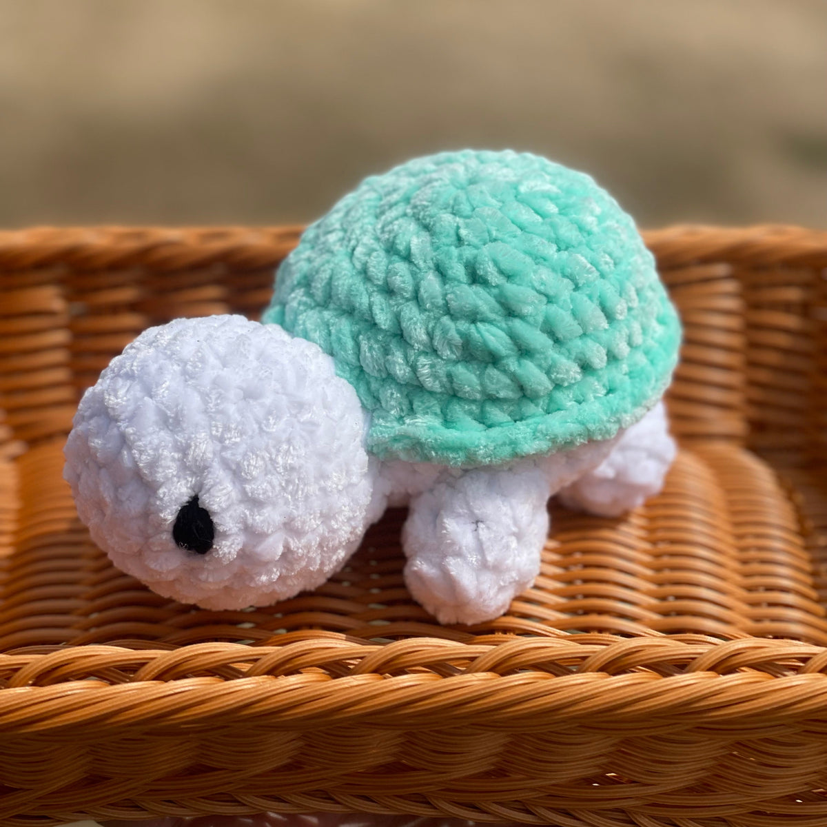 Bébé Tortue – peluche tortue artisanale crochetée à la main